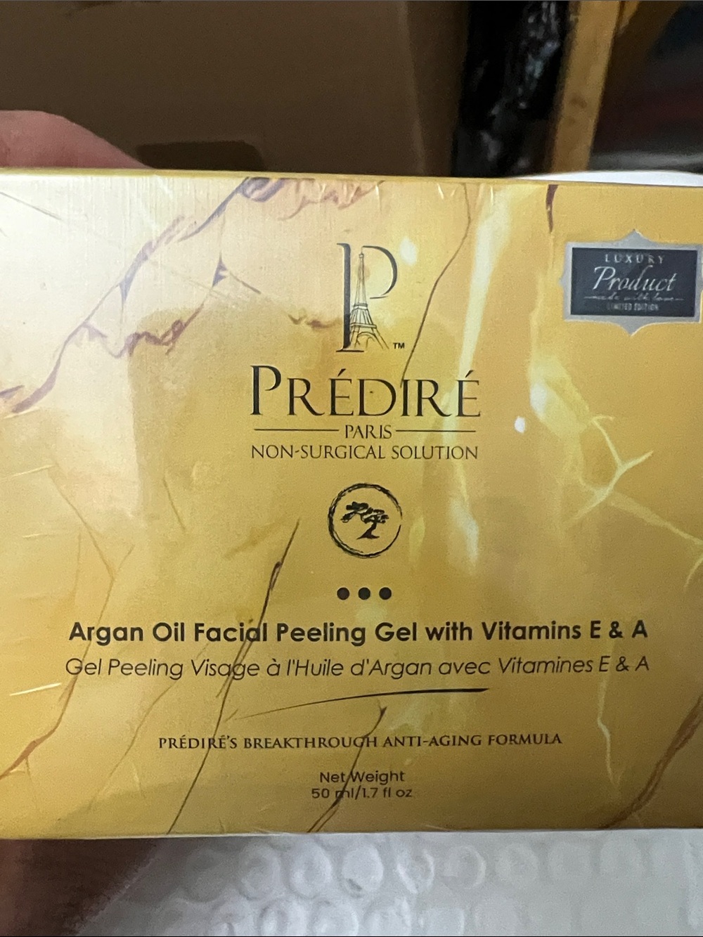 Prédiré Argan Oil Facial Peeling Gel with Vitamins E & A - Gold